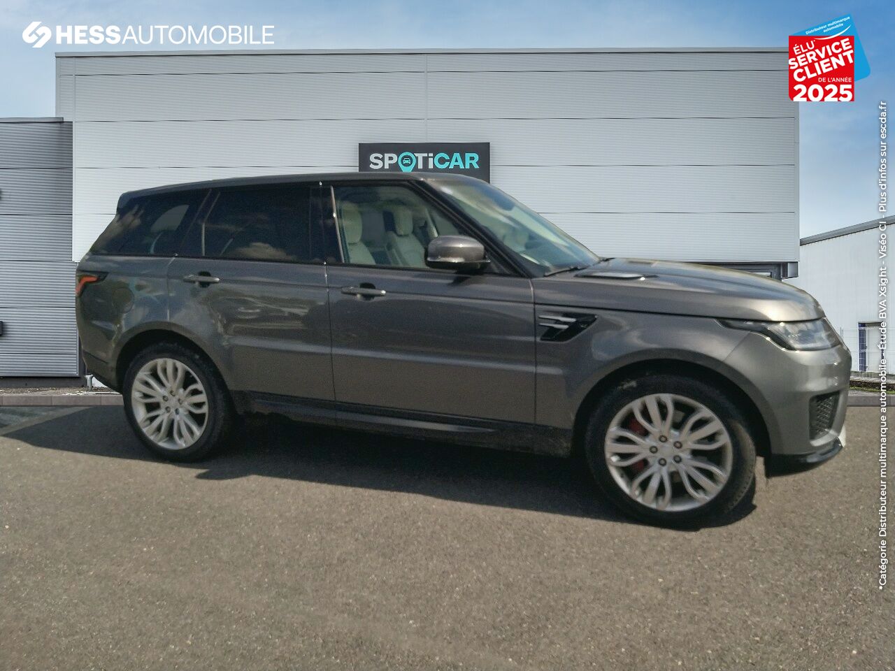 Véhicule d'occasion LAND-ROVER RANGE ROVER SPORT 2.0 P400E 404CH HSE MARK VII chez Land Rover Metz