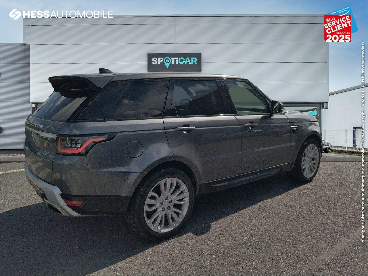 Véhicule d'occasion LAND-ROVER RANGE ROVER SPORT 2.0 P400E 404CH HSE MARK VII chez Land Rover Metz