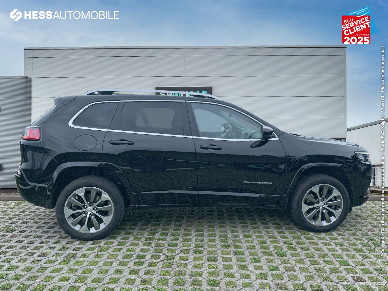 Véhicule d'occasion JEEP CHEROKEE 2.2 MULTIJET 195CH S/S OVERLAND ACTIVE DRIVE I BVA9 TOUVRAN PANO CAMERA GPS CUIR chez Fiat Besançon