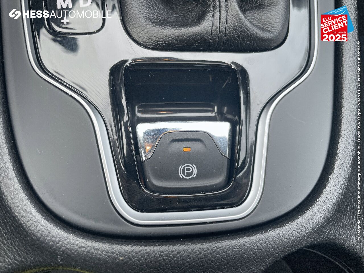 Véhicule d'occasion JEEP CHEROKEE 2.2 MULTIJET 195CH S/S OVERLAND ACTIVE DRIVE I BVA9 TOUVRAN PANO CAMERA GPS CUIR chez Fiat Besançon