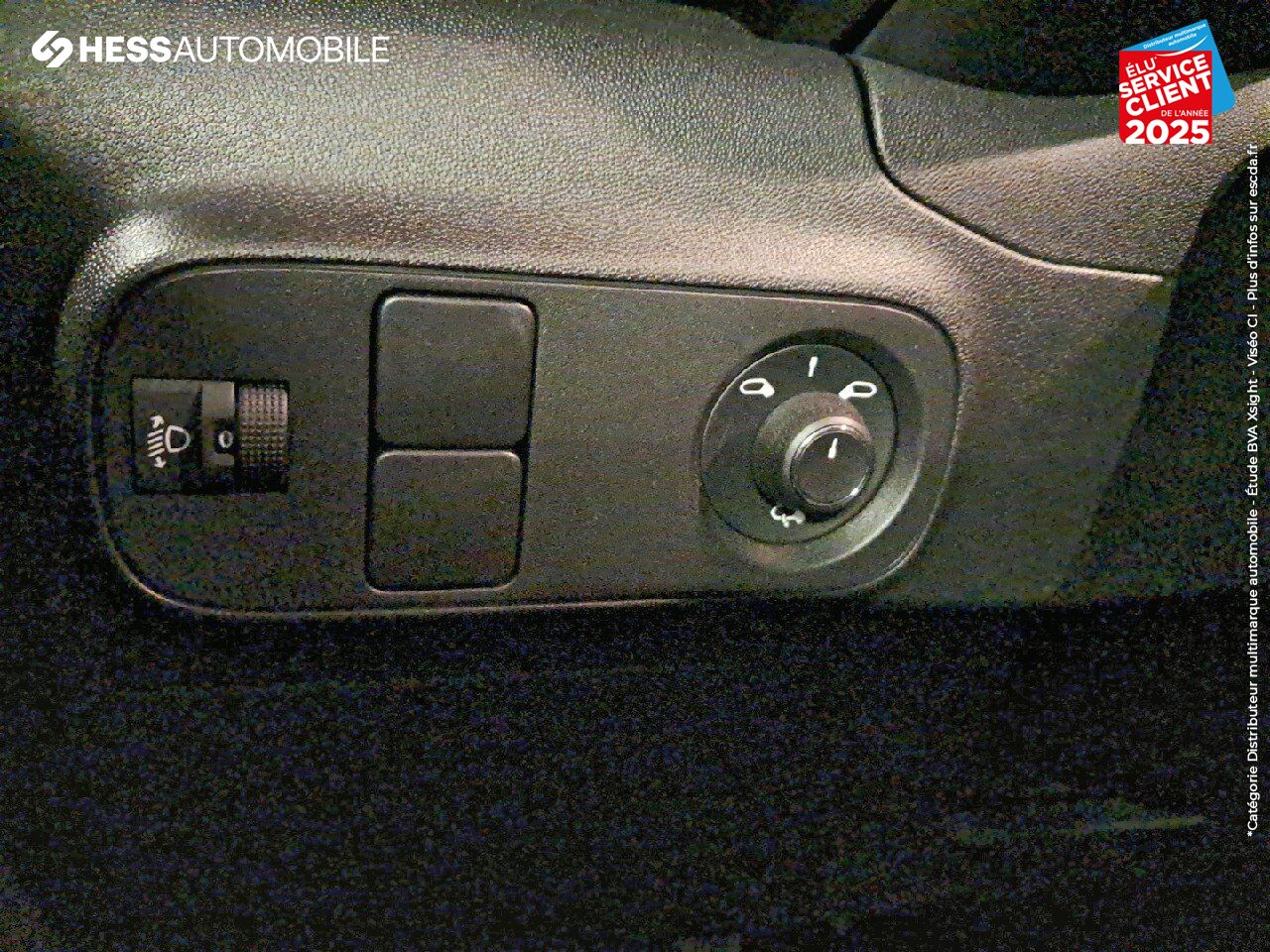 Véhicule d'occasion CITROEN C3 1.2 PURETECH 83CH S/S SHINE chez Renault Saint-Louis