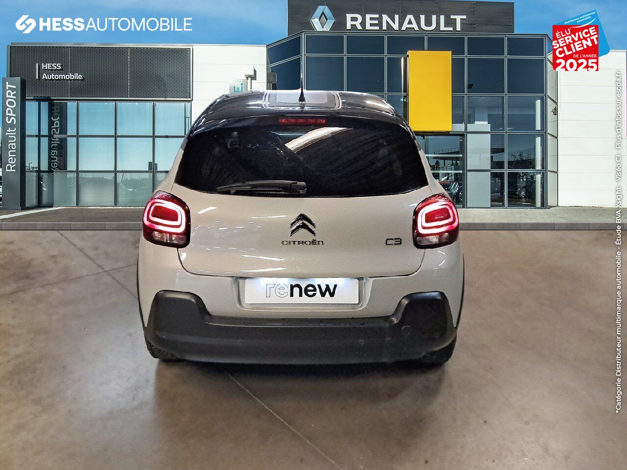 Véhicule d'occasion CITROEN C3 1.2 PURETECH 83CH S/S SHINE chez Renault Saint-Louis
