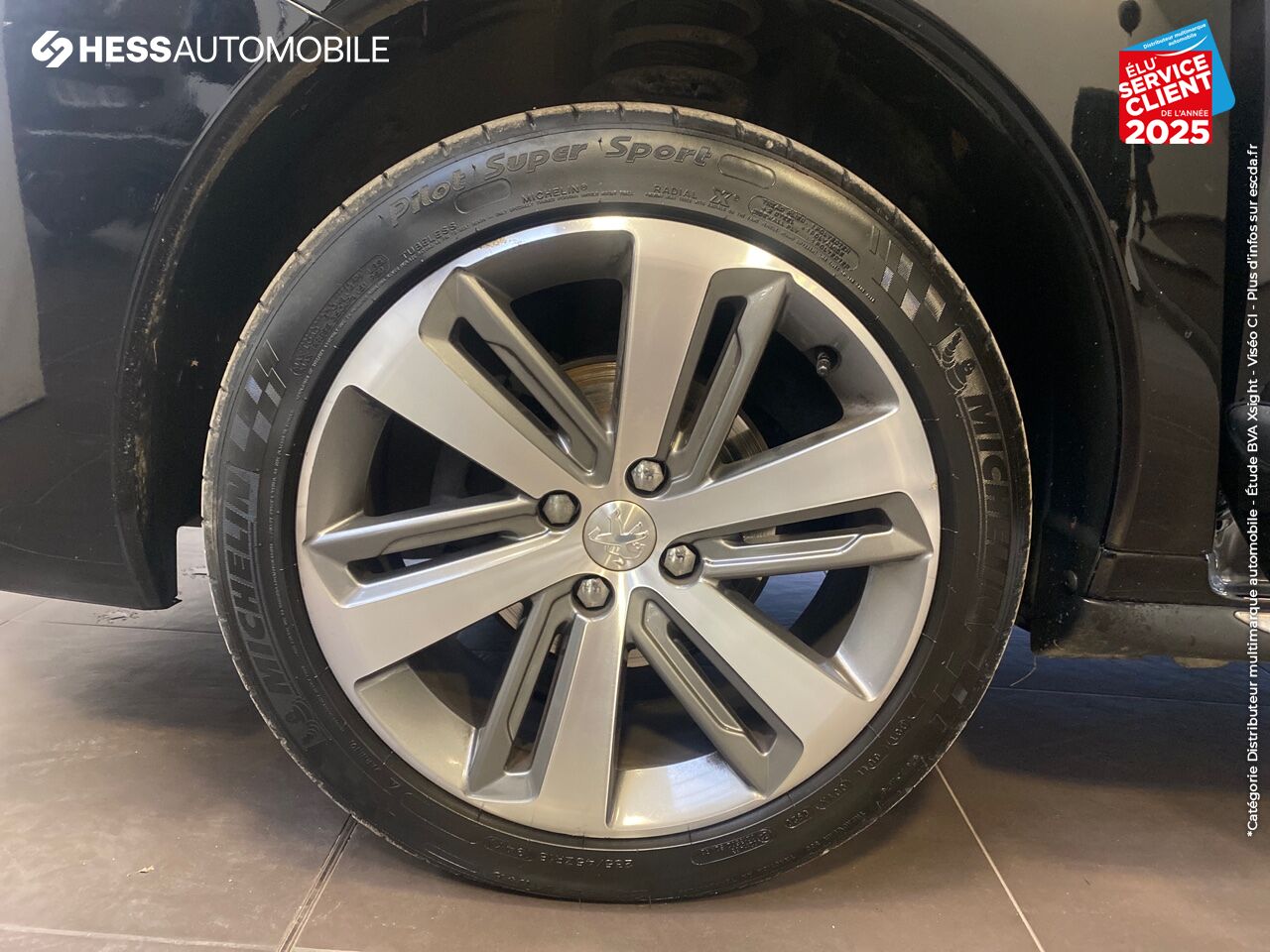 Véhicule d'occasion PEUGEOT 3008 1.6 BLUEHDI 120CH FELINE SS chez Peugeot Sedan