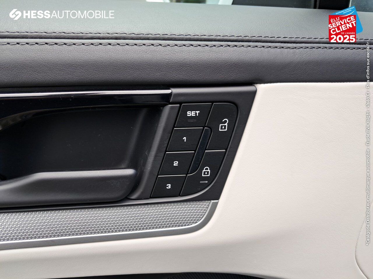 Véhicule d'occasion PORSCHE CAYENNE 3.0 V6 470CH E-HYBRID TOUVRANT SIEGES CUIR GPS CAMERA CARPLAY BOSE HUD chez Renault Colmar