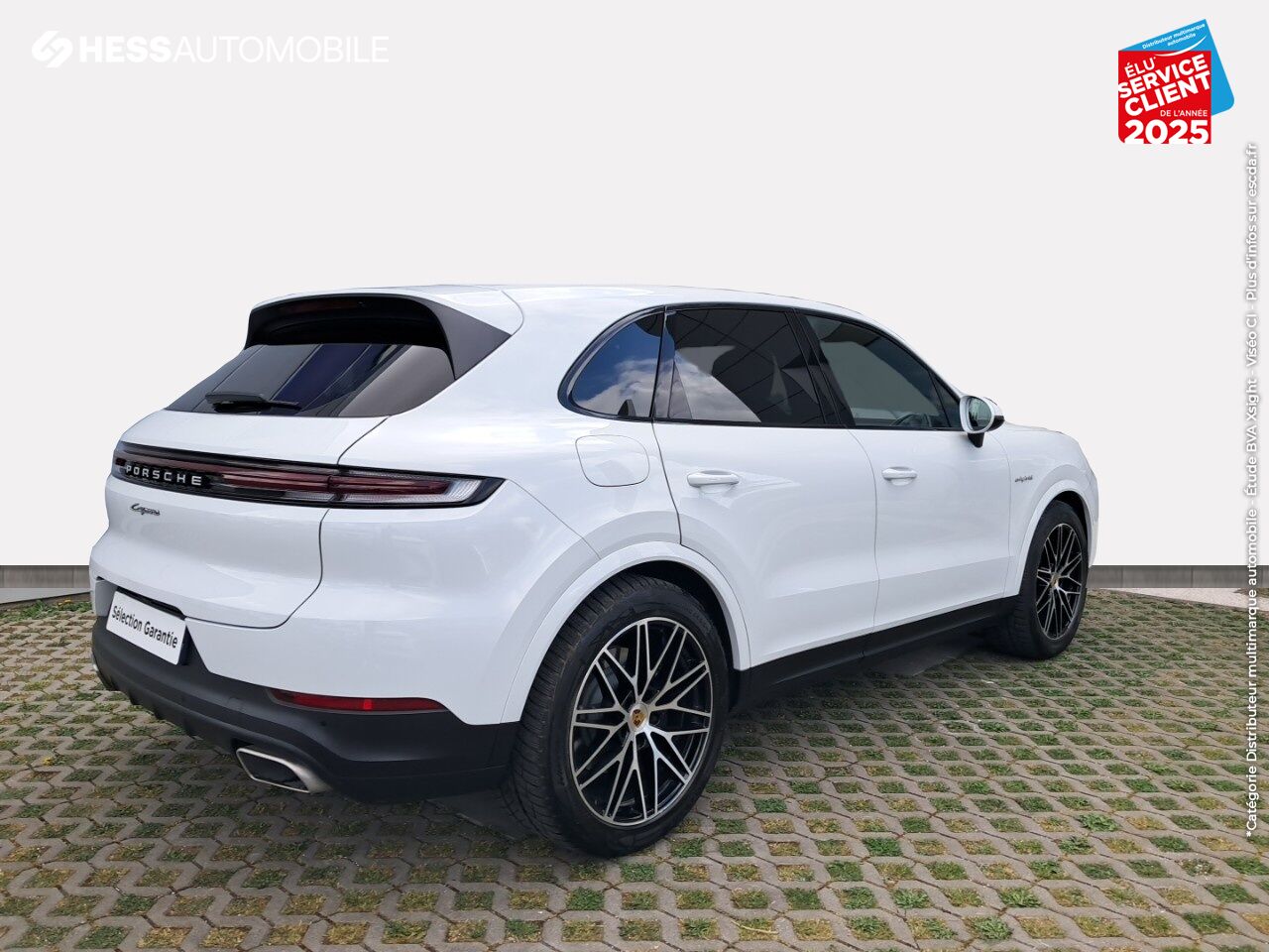 Véhicule d'occasion PORSCHE CAYENNE 3.0 V6 470CH E-HYBRID TOUVRANT SIEGES CUIR GPS CAMERA CARPLAY BOSE HUD chez Renault Colmar