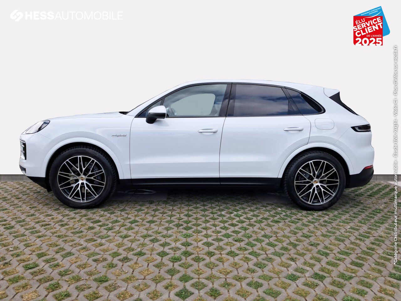 Véhicule d'occasion PORSCHE CAYENNE 3.0 V6 470CH E-HYBRID TOUVRANT SIEGES CUIR GPS CAMERA CARPLAY BOSE HUD chez Renault Colmar