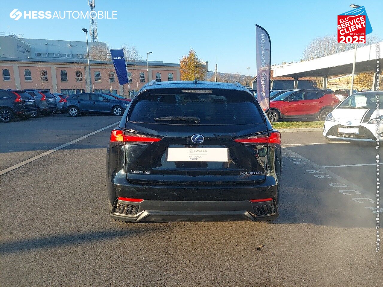 Véhicule d'occasion LEXUS NX 300H 4WD F SPORT TOUVRANT GPS SIEGES CHAUF chez Lexus Metz