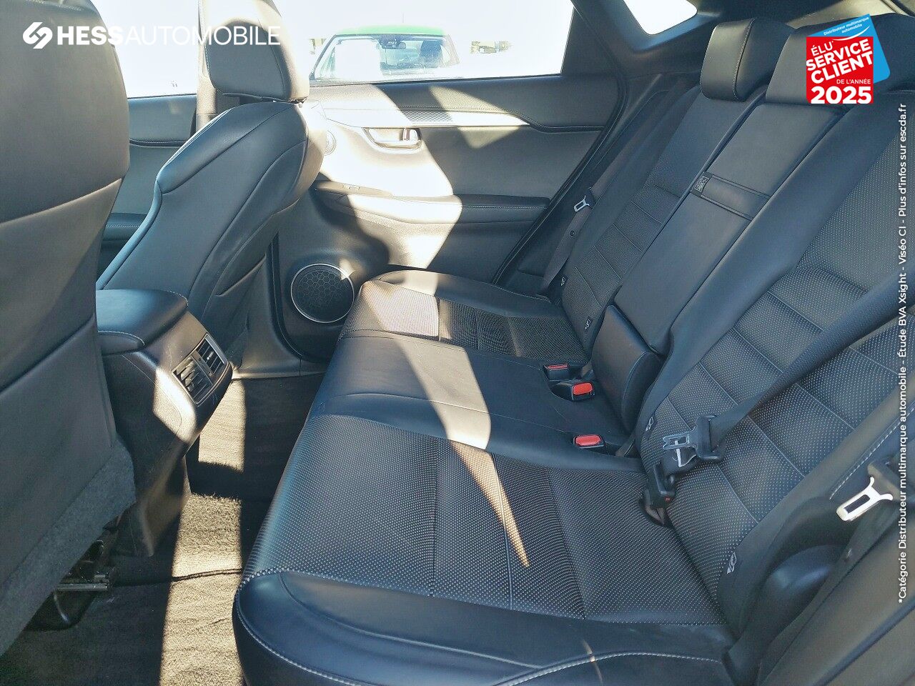 Véhicule d'occasion LEXUS NX 300H 4WD F SPORT TOUVRANT GPS SIEGES CHAUF chez Lexus Metz