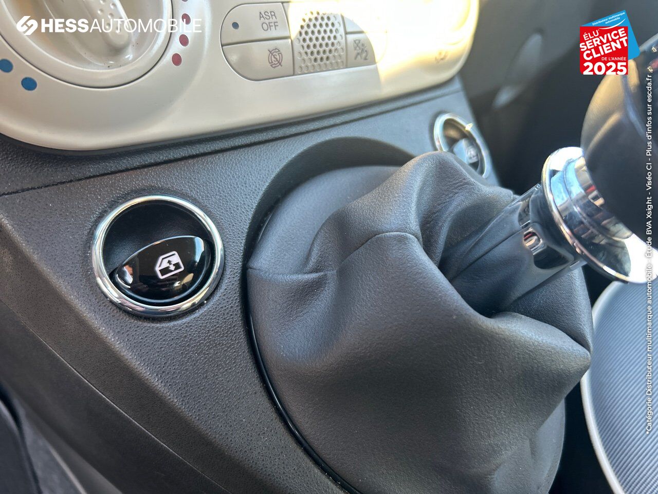 Véhicule d'occasion FIAT 500C 1.2 8V 69CH LOUNGE chez Toyota Sarreguemines