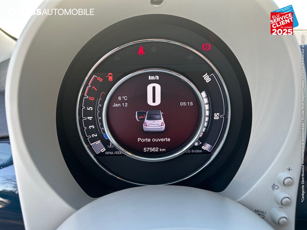 Véhicule d'occasion FIAT 500C 1.2 8V 69CH LOUNGE chez Toyota Sarreguemines