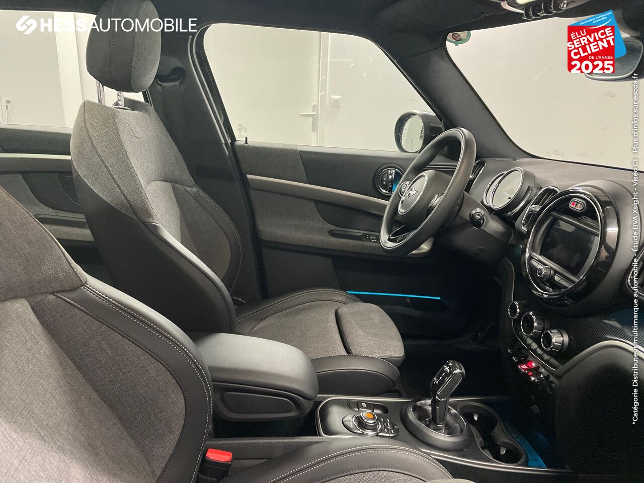 Véhicule d'occasion MINI COUNTRYMAN COOPER 136CH LONGSTONE BVA7 TOUVRANT RADAR AV/AR APPLE CARPLAY chez MINI Colmar