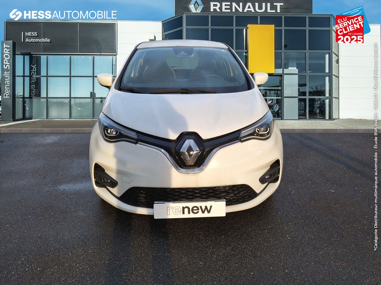 Véhicule d'occasion RENAULT ZOE BUSINESS CHARGE NORMALE R110 chez Renault Sélestat