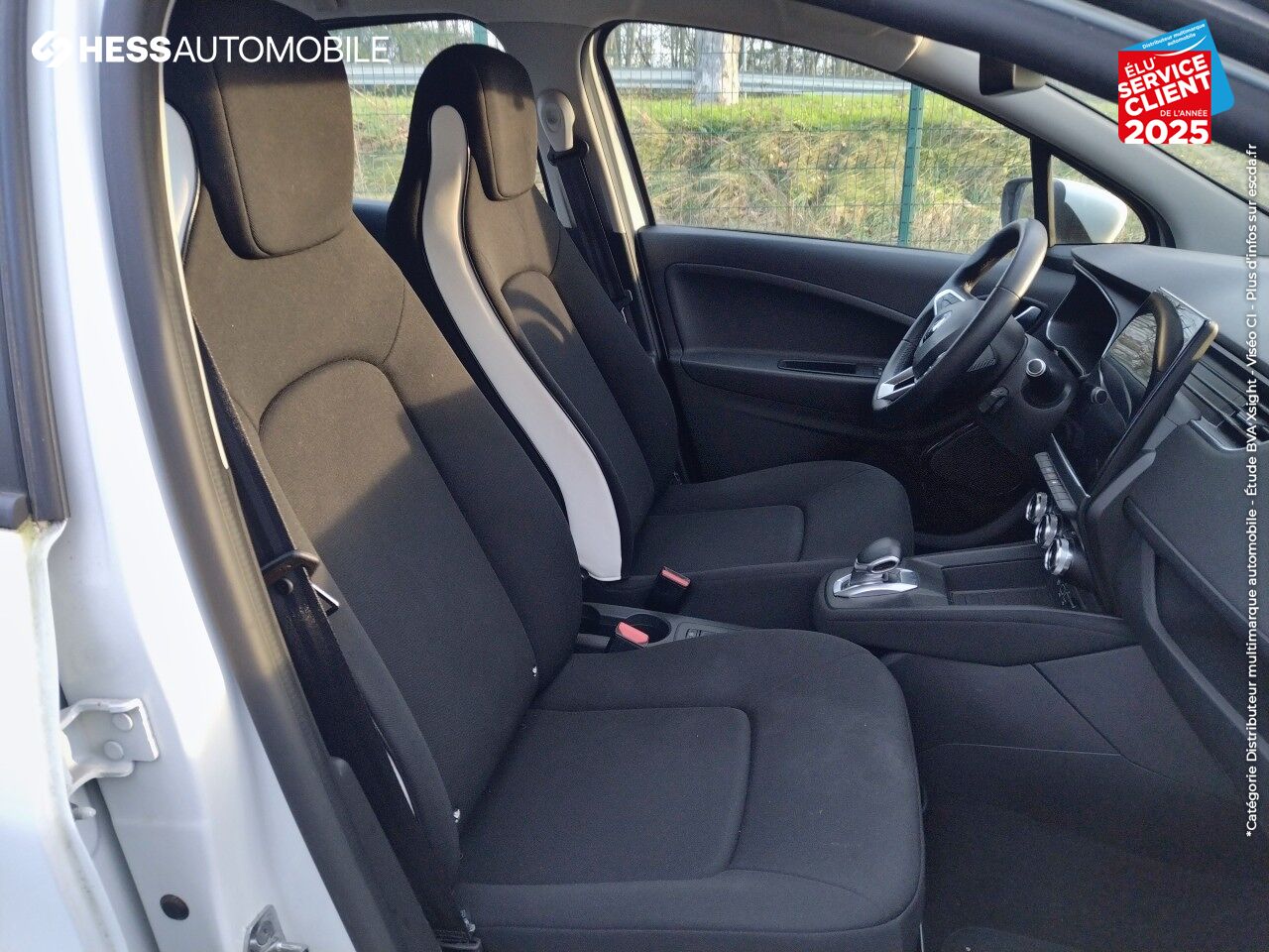 Véhicule d'occasion RENAULT ZOE BUSINESS CHARGE NORMALE R110 chez Renault Sélestat
