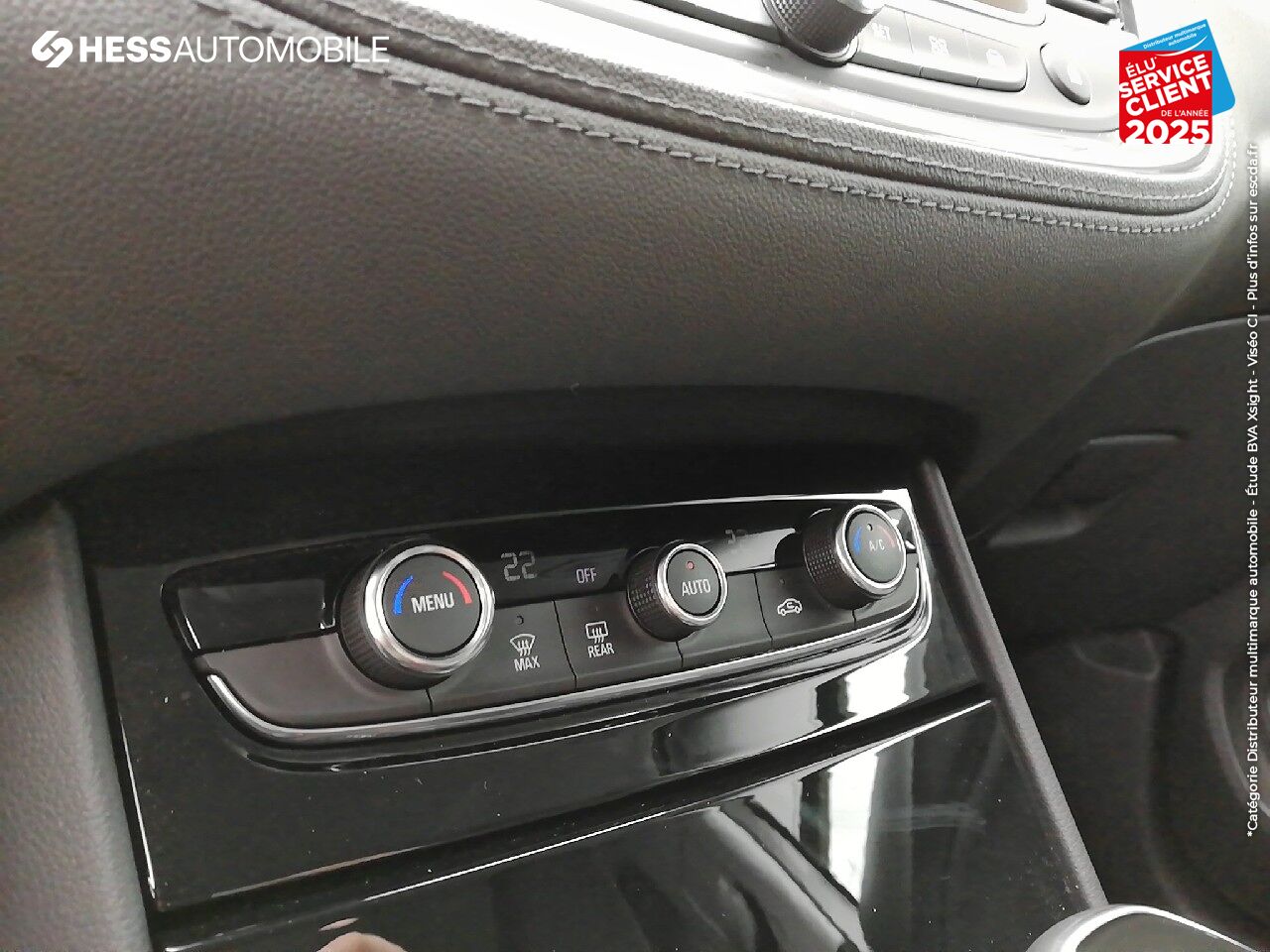 Véhicule d'occasion OPEL GRANDLAND X 2.0 D 177CH DESIGN LINE BVA GPS CAMERA chez Opel Dijon