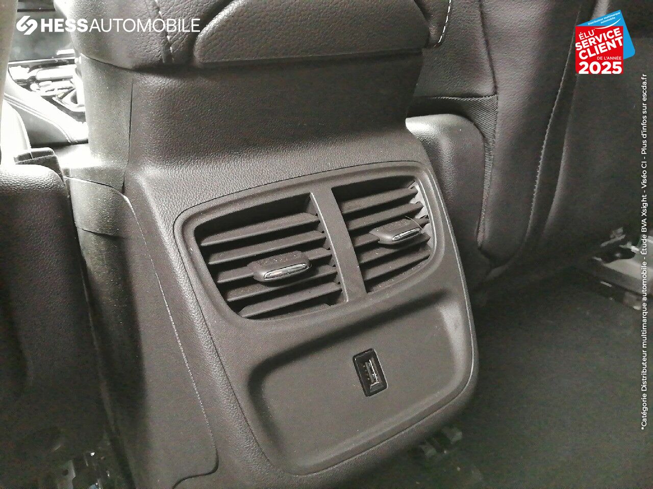 Véhicule d'occasion OPEL GRANDLAND X 2.0 D 177CH DESIGN LINE BVA GPS CAMERA chez Opel Dijon