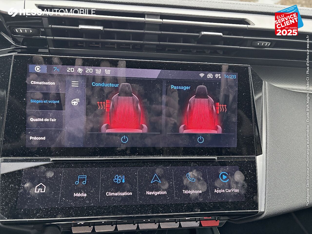 Véhicule d'occasion PEUGEOT 308 PLUG-IN HYBRID 225CH GT E-EAT8 SIEGES CHAUF GPS CAMERA CARPLAY chez Renault Saint-Louis