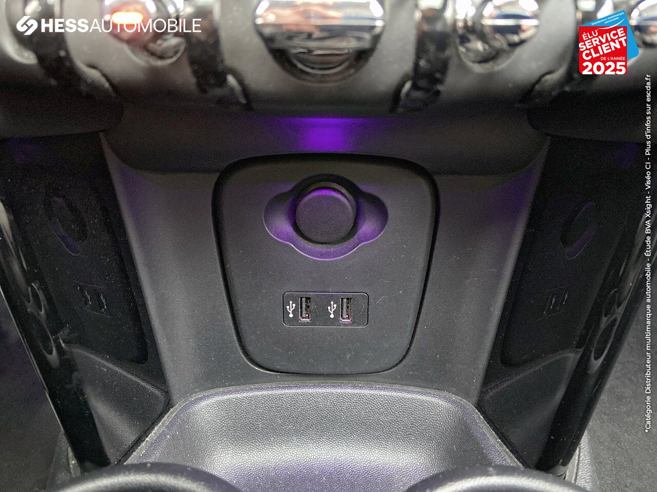 Véhicule d'occasion MINI MINI COOPER 136CH EDITION GREENWICH GPS RADAR AR chez MINI Besançon