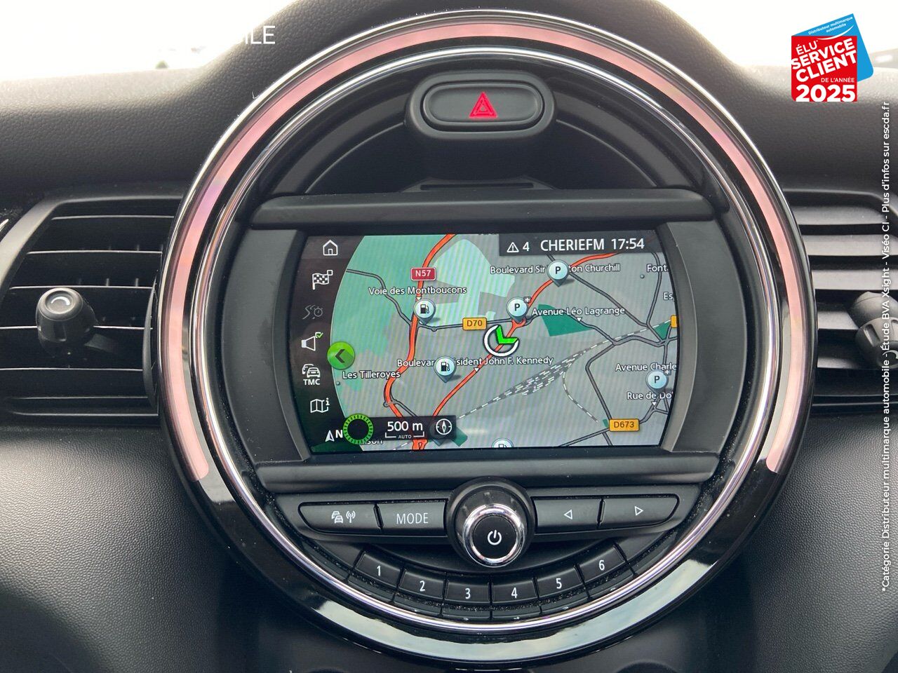 Véhicule d'occasion MINI MINI COOPER 136CH EDITION GREENWICH GPS RADAR AR chez MINI Besançon