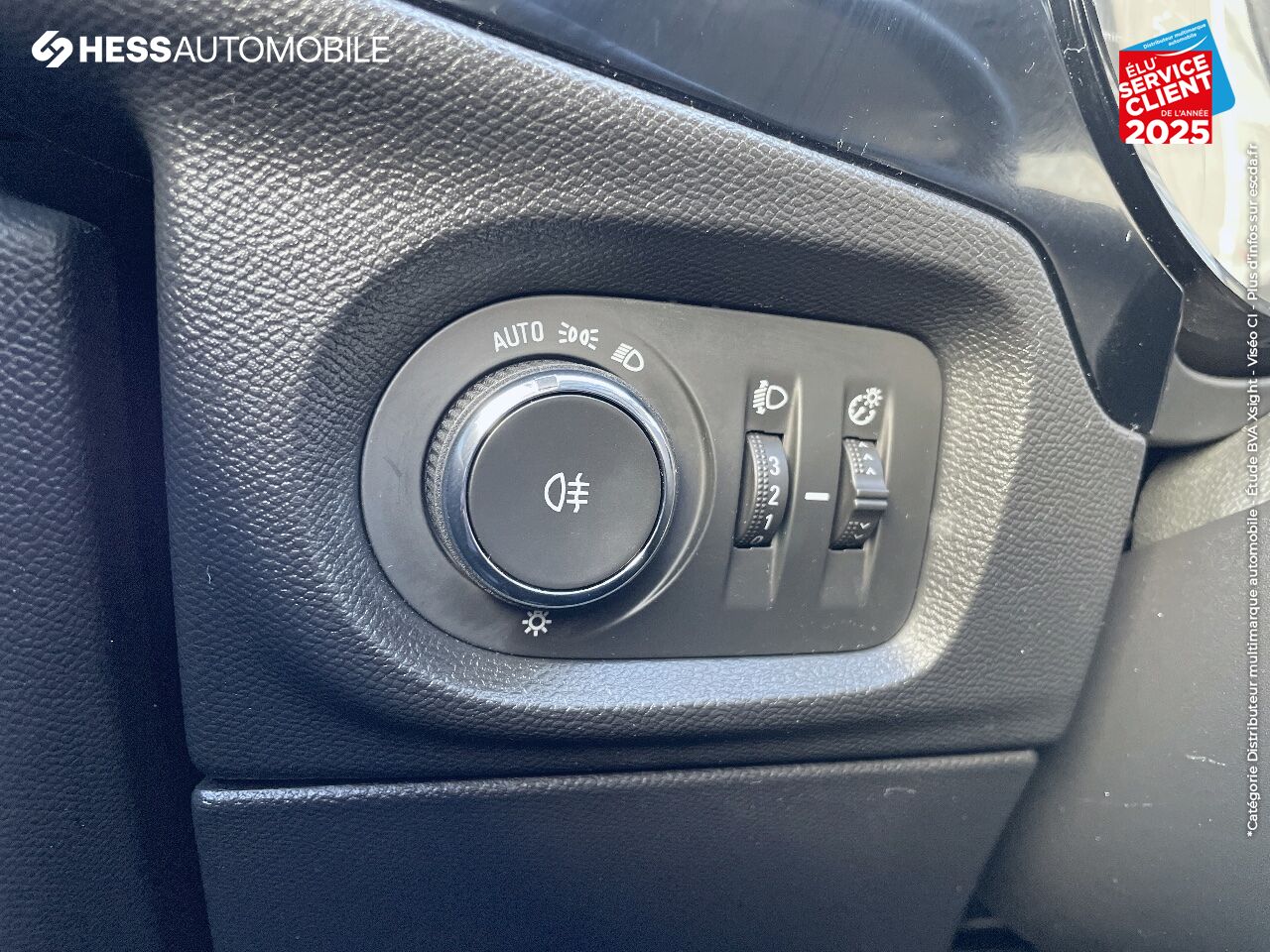 Véhicule d'occasion OPEL CORSA 1.5 D 100CH EDITION chez Opel Dijon