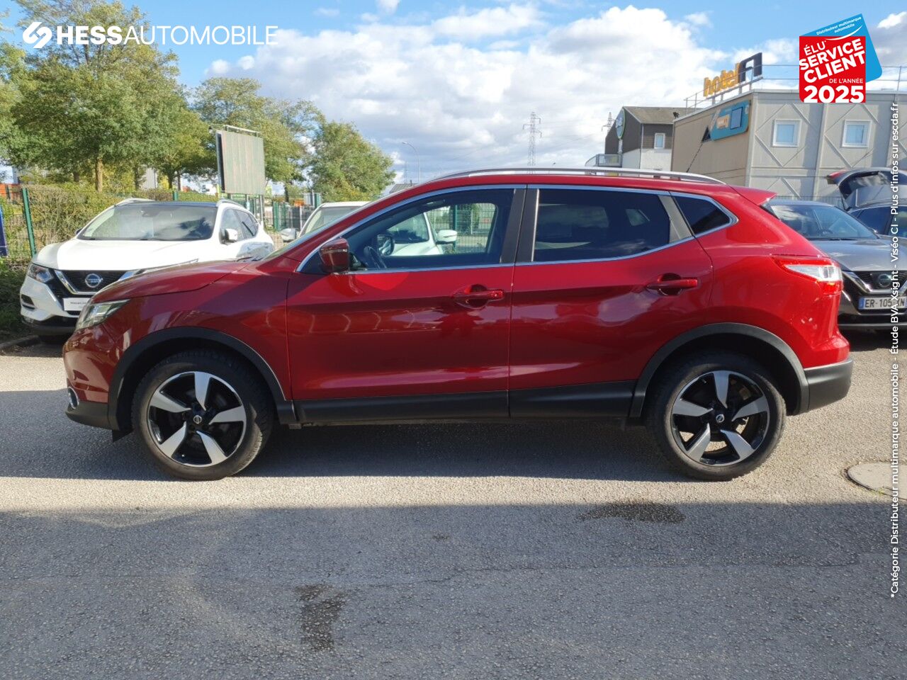 Véhicule d'occasion NISSAN QASHQAI 1.6 DCI 130CH N-CONNECTA ALL-MODE 4X4-I chez Nissan Dijon