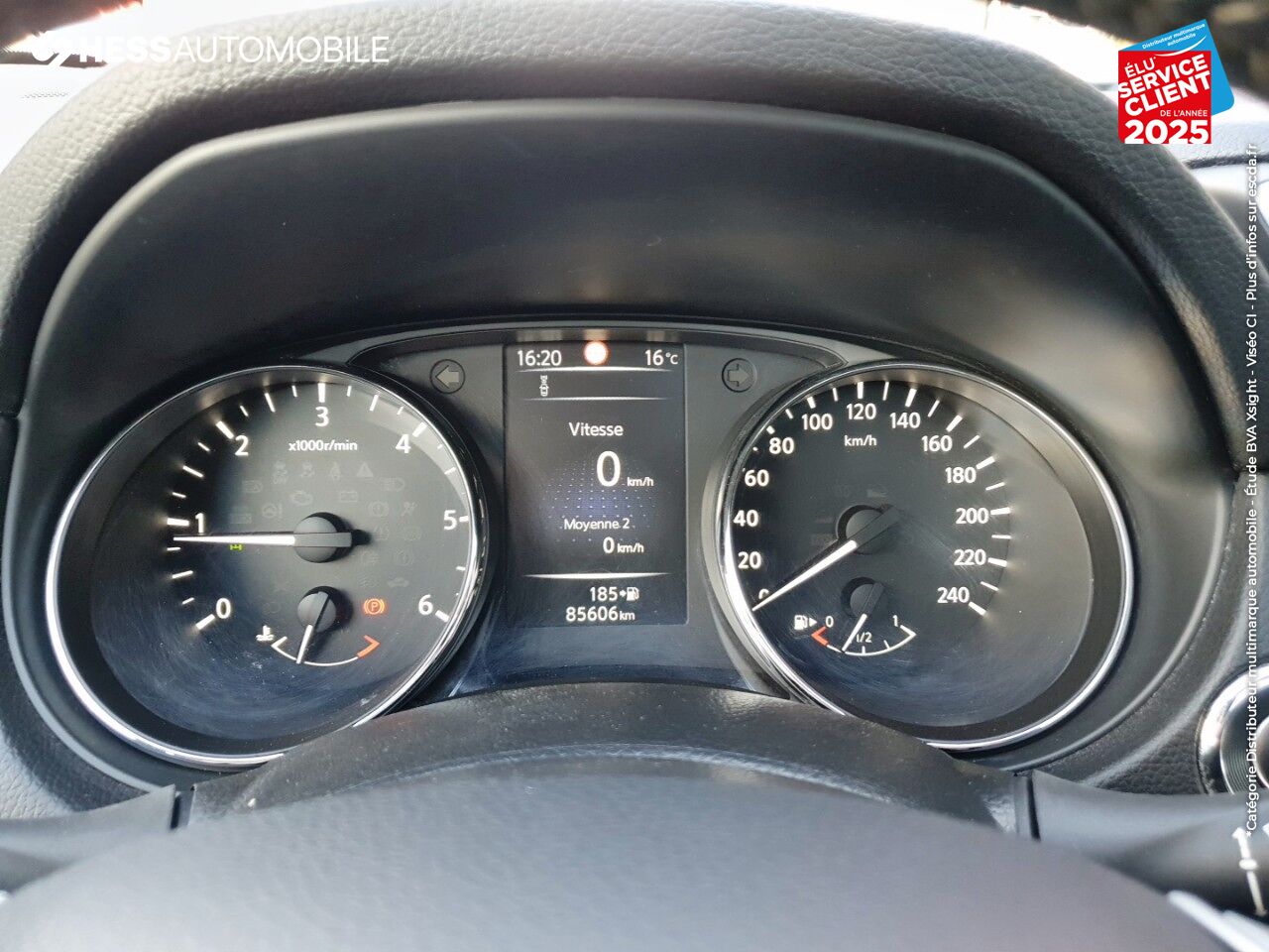 Véhicule d'occasion NISSAN QASHQAI 1.6 DCI 130CH N-CONNECTA ALL-MODE 4X4-I chez Nissan Dijon