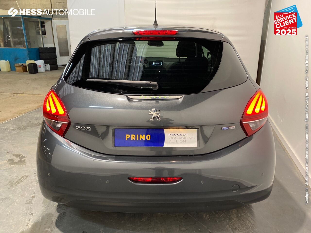Véhicule d'occasion PEUGEOT 208 1.2 PURETECH 82CH ALLURE 3P TPANO CAMERA chez Peugeot Charleville