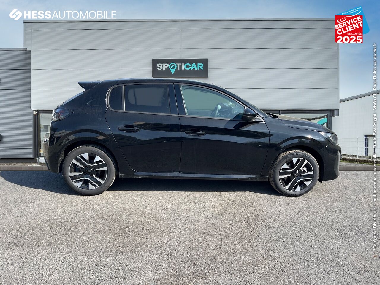Véhicule neuf PEUGEOT 208 1.2 HYBRID 100CH ALLURE E-DCS6 chez Peugeot Sedan