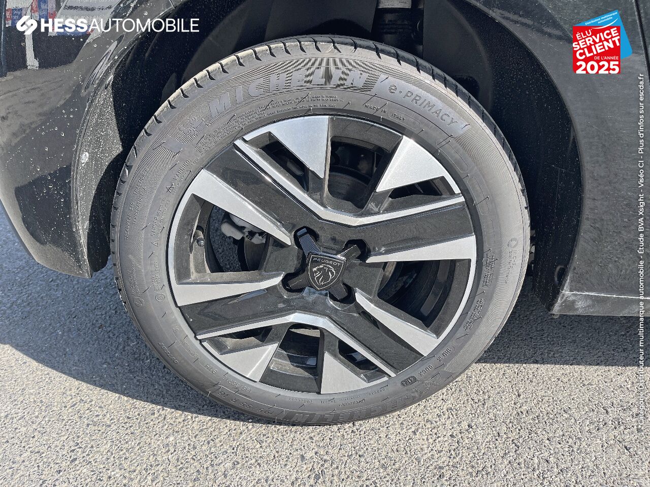 Véhicule neuf PEUGEOT 208 1.2 HYBRID 100CH ALLURE E-DCS6 chez Peugeot Sedan