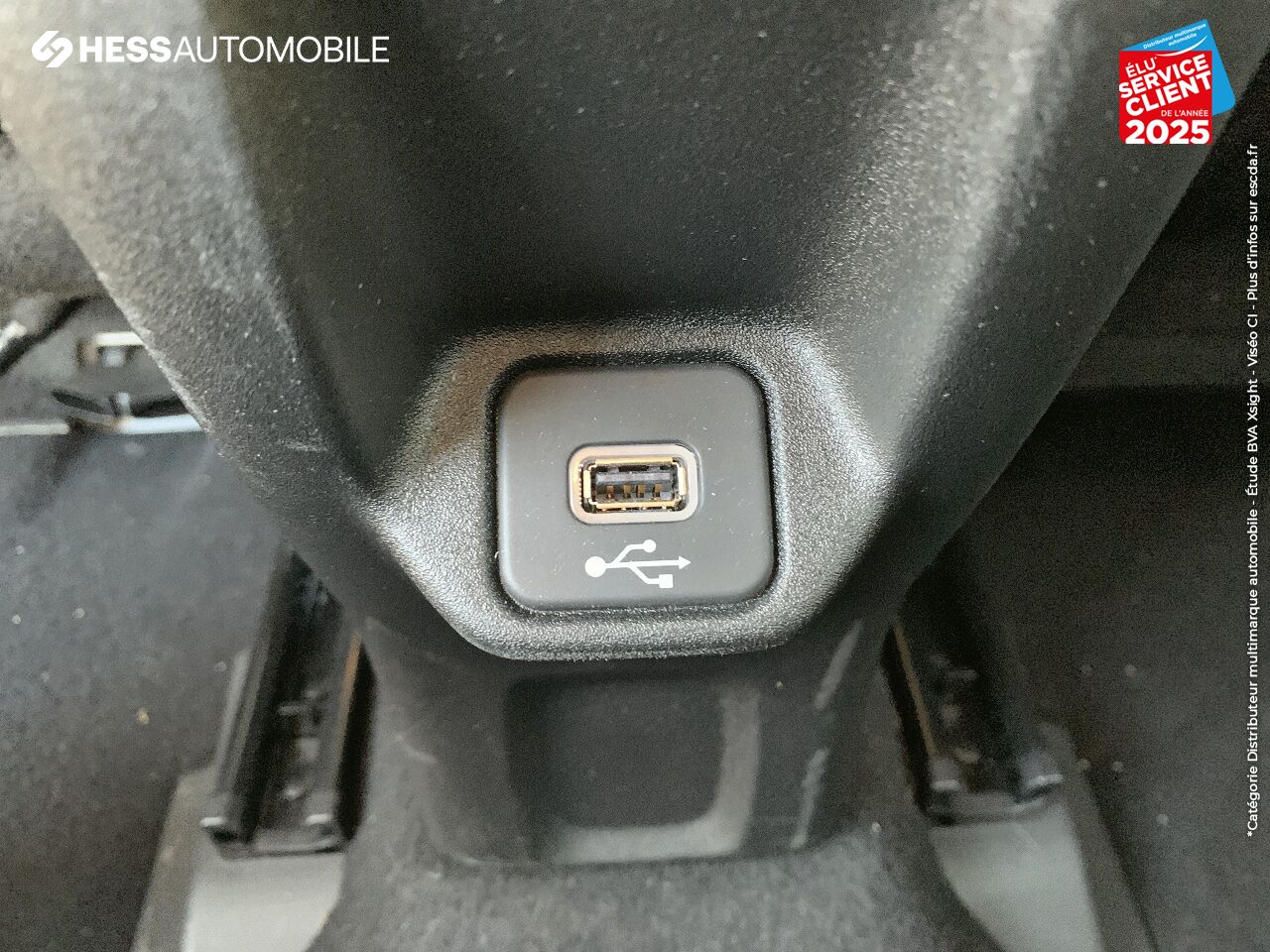Véhicule d'occasion JEEP RENEGADE 1.0 GSE T3 120CH QUIKSILVER EDITION chez Fiat Colmar