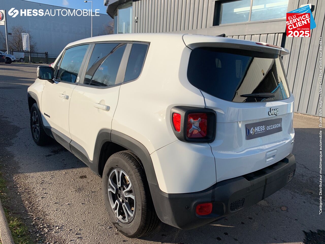 Véhicule d'occasion JEEP RENEGADE 1.0 GSE T3 120CH QUIKSILVER EDITION chez Fiat Colmar