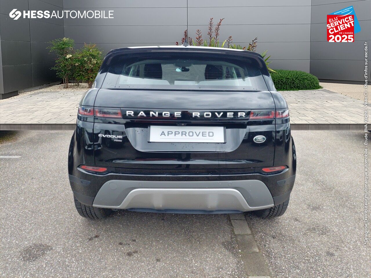 Véhicule d'occasion LAND-ROVER RANGE ROVER EVOQUE 1.5 P300E 309CH S AWD BVA 11CV chez Land Rover Metz