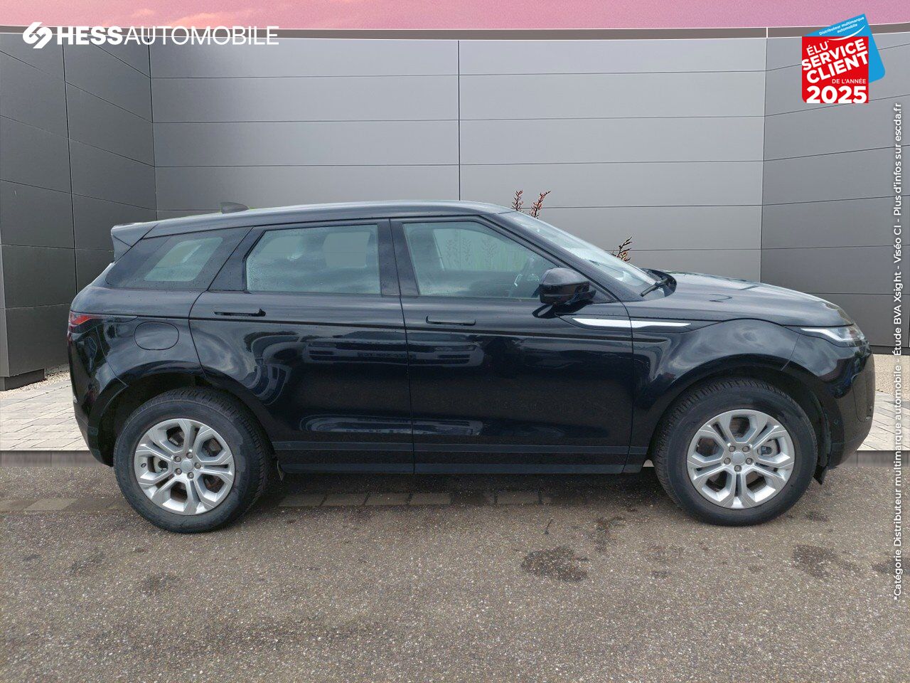 Véhicule d'occasion LAND-ROVER RANGE ROVER EVOQUE 1.5 P300E 309CH S AWD BVA 11CV chez Land Rover Metz