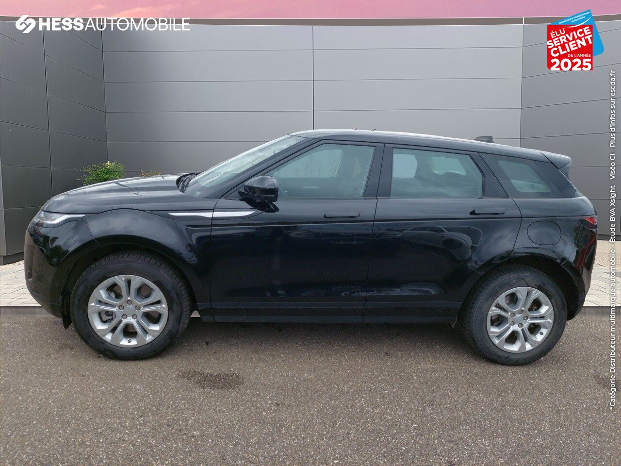 Véhicule d'occasion LAND-ROVER RANGE ROVER EVOQUE 1.5 P300E 309CH S AWD BVA 11CV chez Land Rover Metz