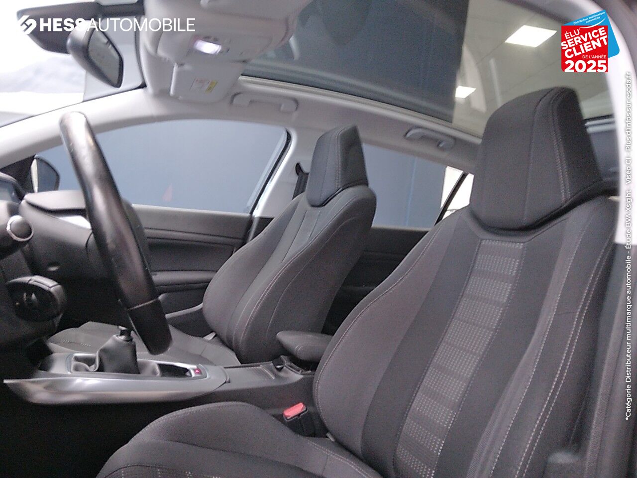 Véhicule d'occasion PEUGEOT 308 1.2 PURETECH 130CH 6.C SS ALLURE chez Peugeot Sedan