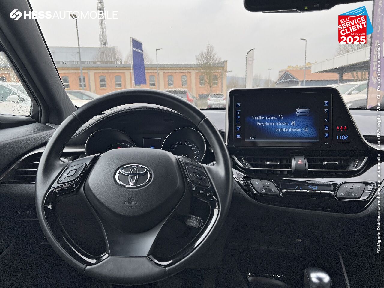Véhicule d'occasion TOYOTA C-HR 122H EDITION 2WD E-CVT RC18 chez Toyota Metz