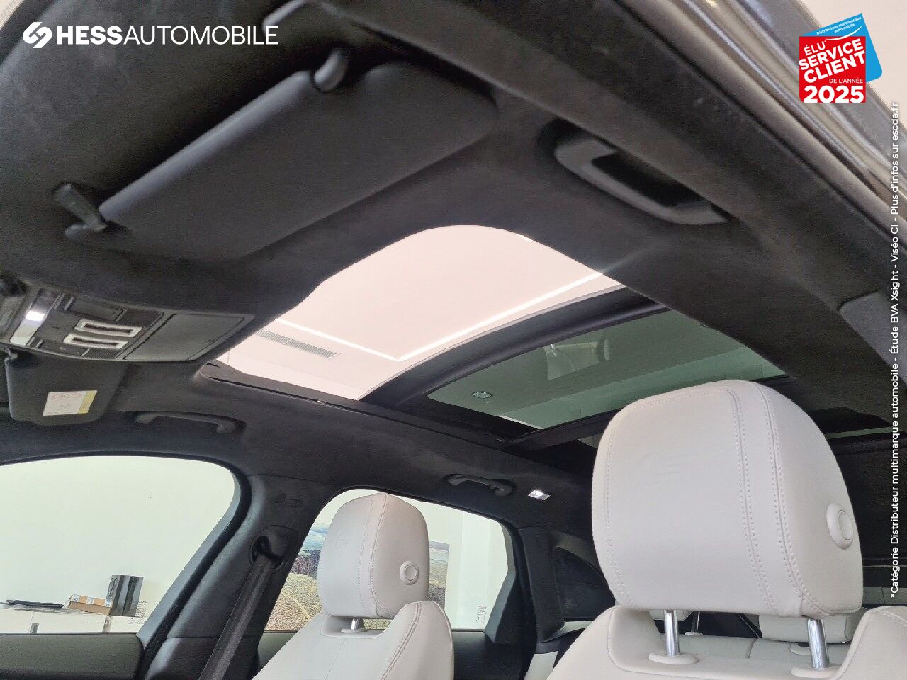 Véhicule d'occasion JAGUAR F-PACE V6 3.0D 300CH S 4X4 BVA8 TOUVRANT MERIDIAN SIEGE AV/AR CHAUF JA22 chez Jaguar Strasbourg