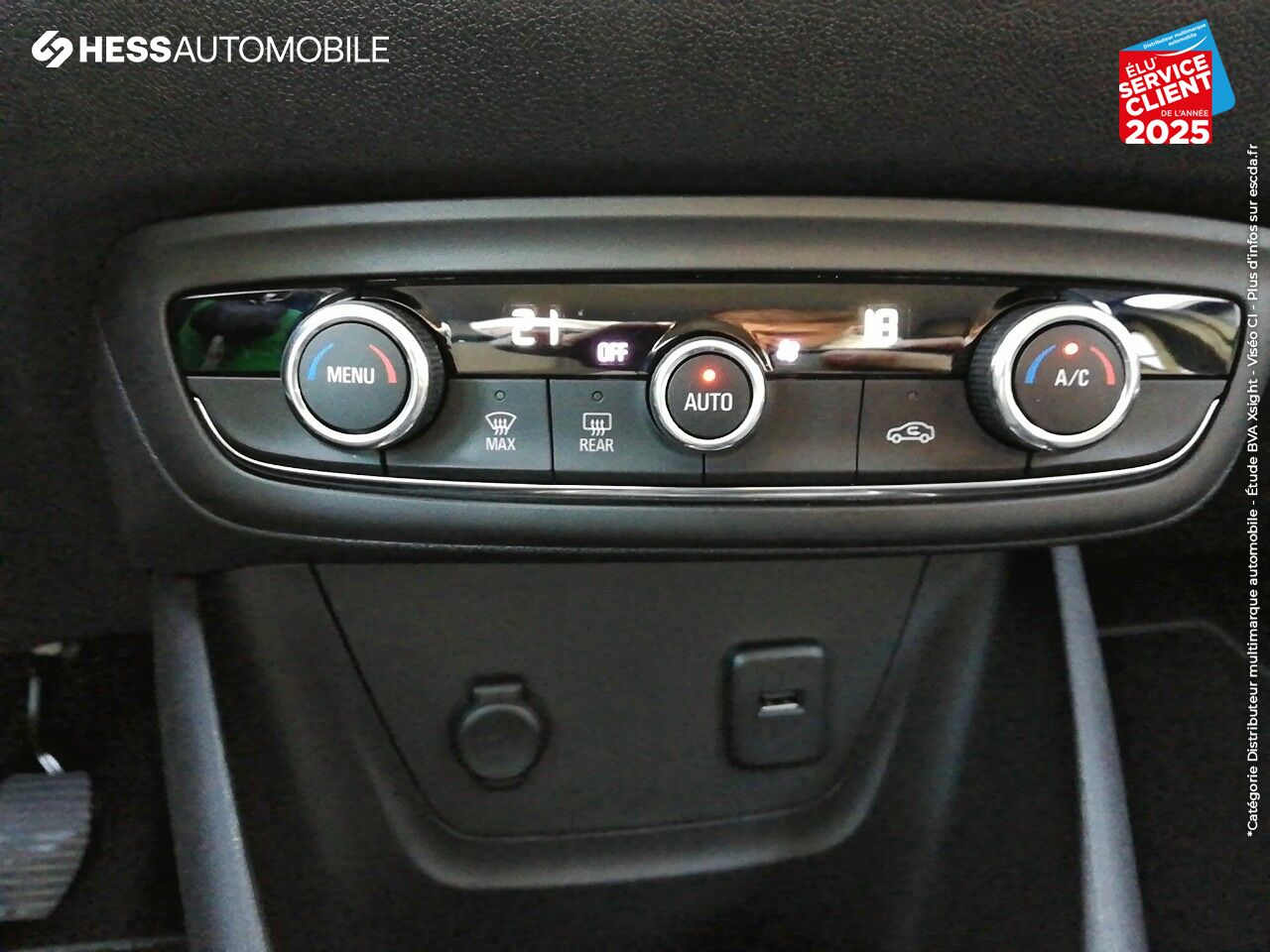 Véhicule d'occasion OPEL CROSSLAND X 1.2 TURBO 110CH ELEGANCE 6CV RADAR AR chez Opel Belfort