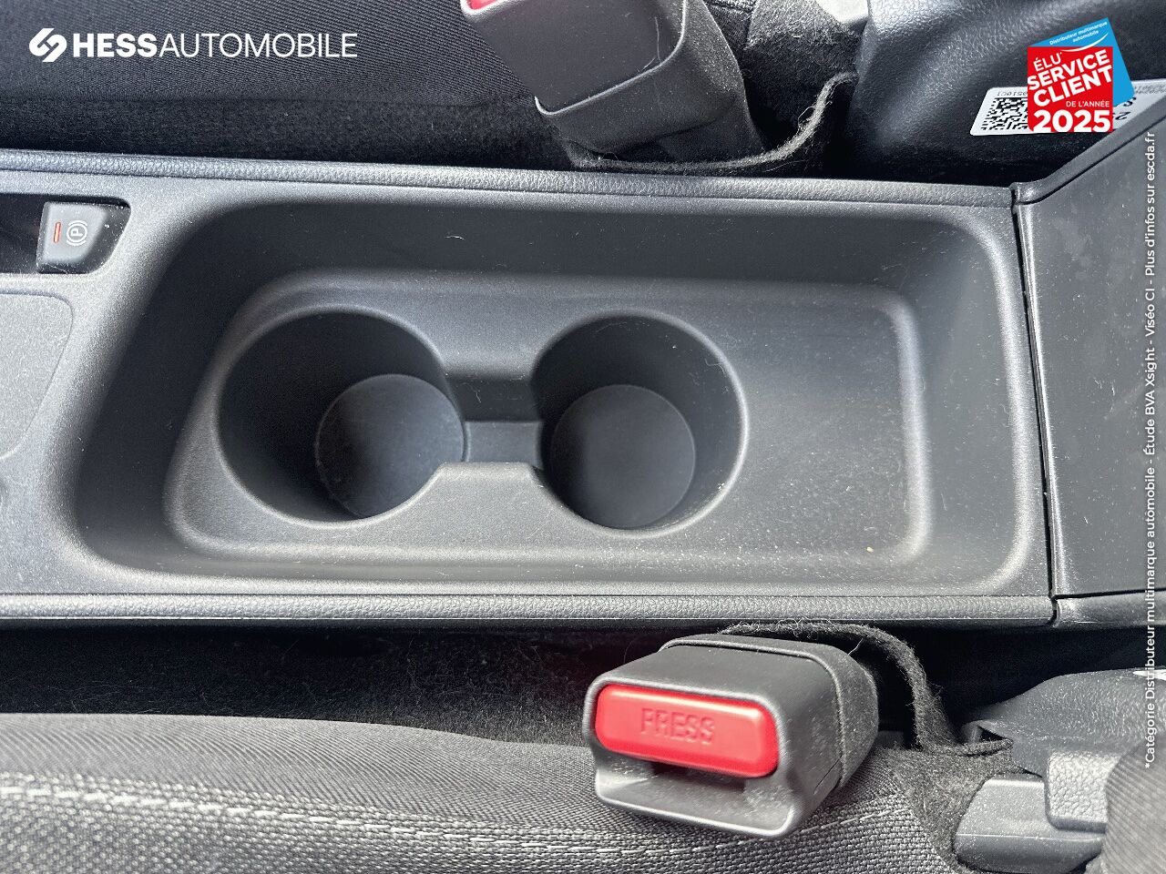 Véhicule d'occasion TOYOTA YARIS CROSS 116H DESIGN MC24 chez Toyota Forbach