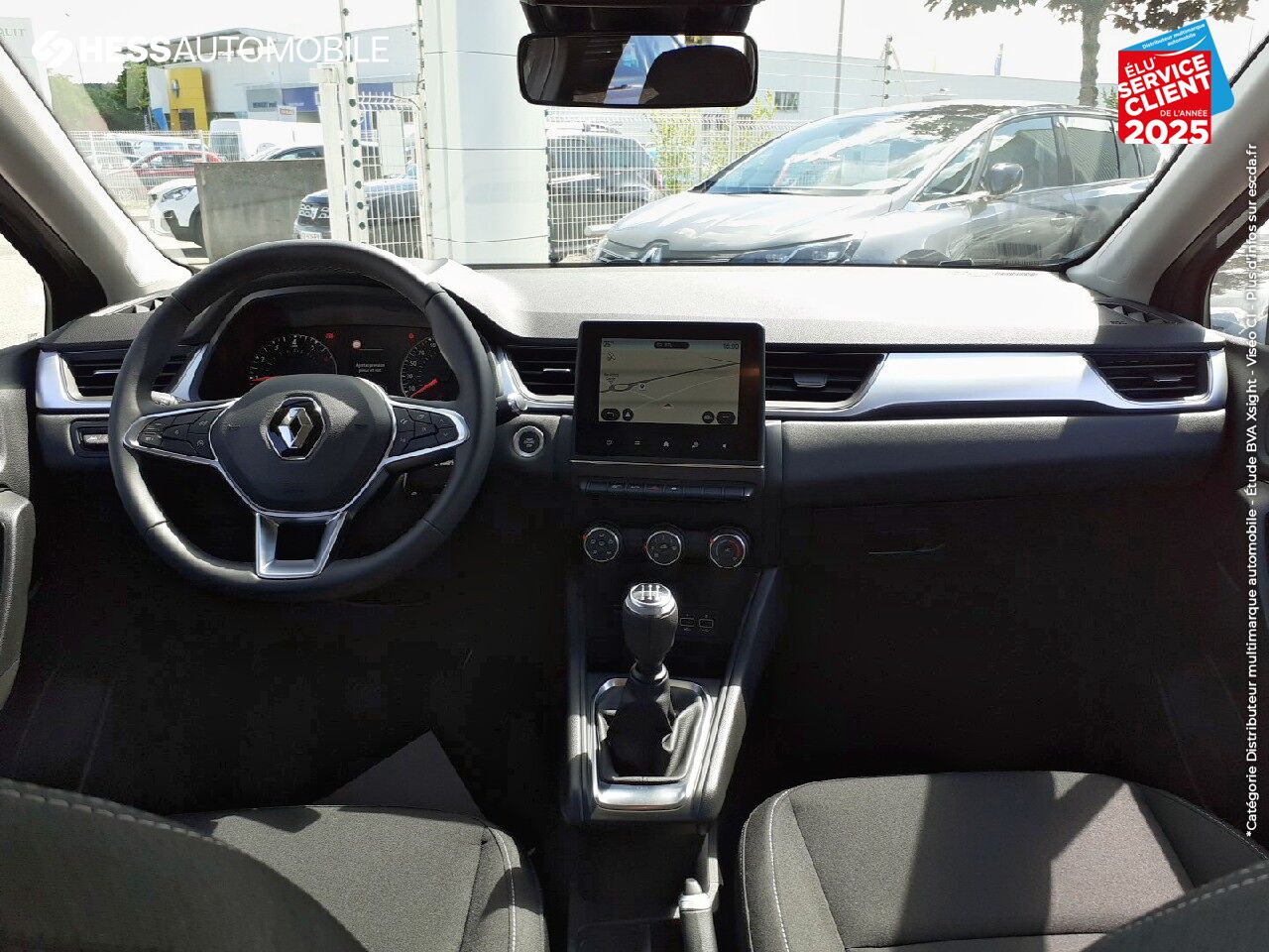 Véhicule d'occasion RENAULT CAPTUR 1.5 BLUE DCI 95CH BUSINESS 1ERE MAIN CAMERA GPS LED RADAR AV/AR chez Renault Montbéliard