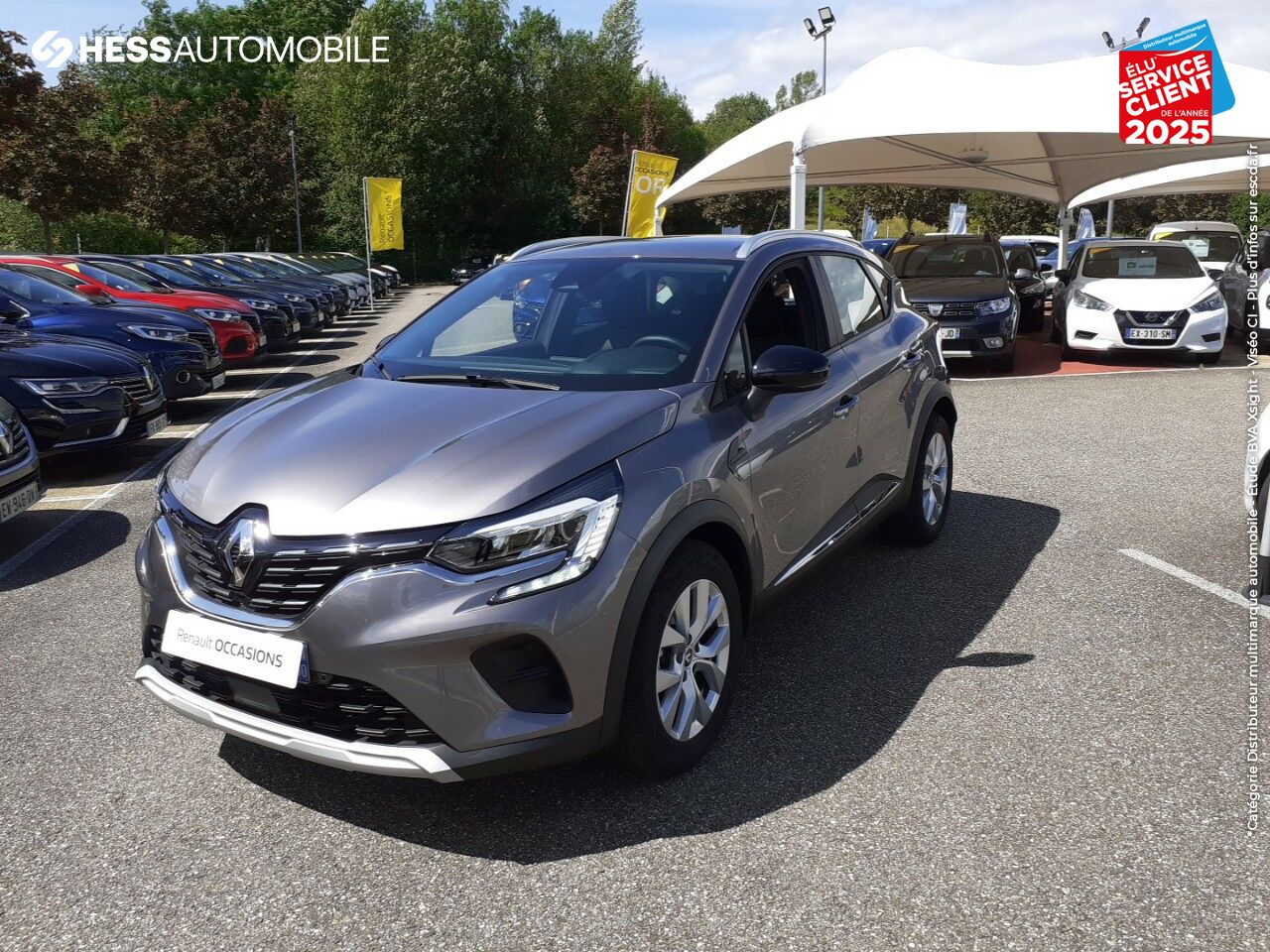 Véhicule d'occasion RENAULT CAPTUR 1.5 BLUE DCI 95CH BUSINESS 1ERE MAIN CAMERA GPS LED RADAR AV/AR chez Renault Montbéliard