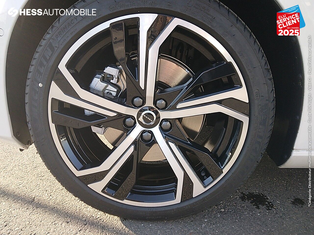 Véhicule neuf VOLVO V60 B4 197CH PLUS STYLE DARK DCT 7 chez Volvo Metz
