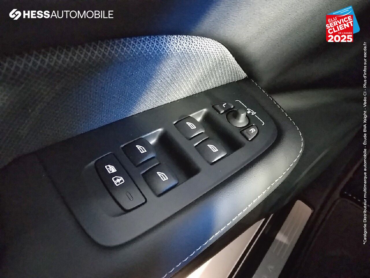 Véhicule neuf VOLVO V60 B4 197CH PLUS STYLE DARK DCT 7 chez Volvo Metz