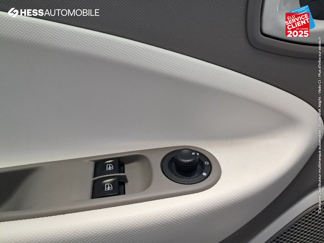 Véhicule d'occasion RENAULT ZOE LIFE CHARGE NORMALE R90 MY19 chez BMW Besançon