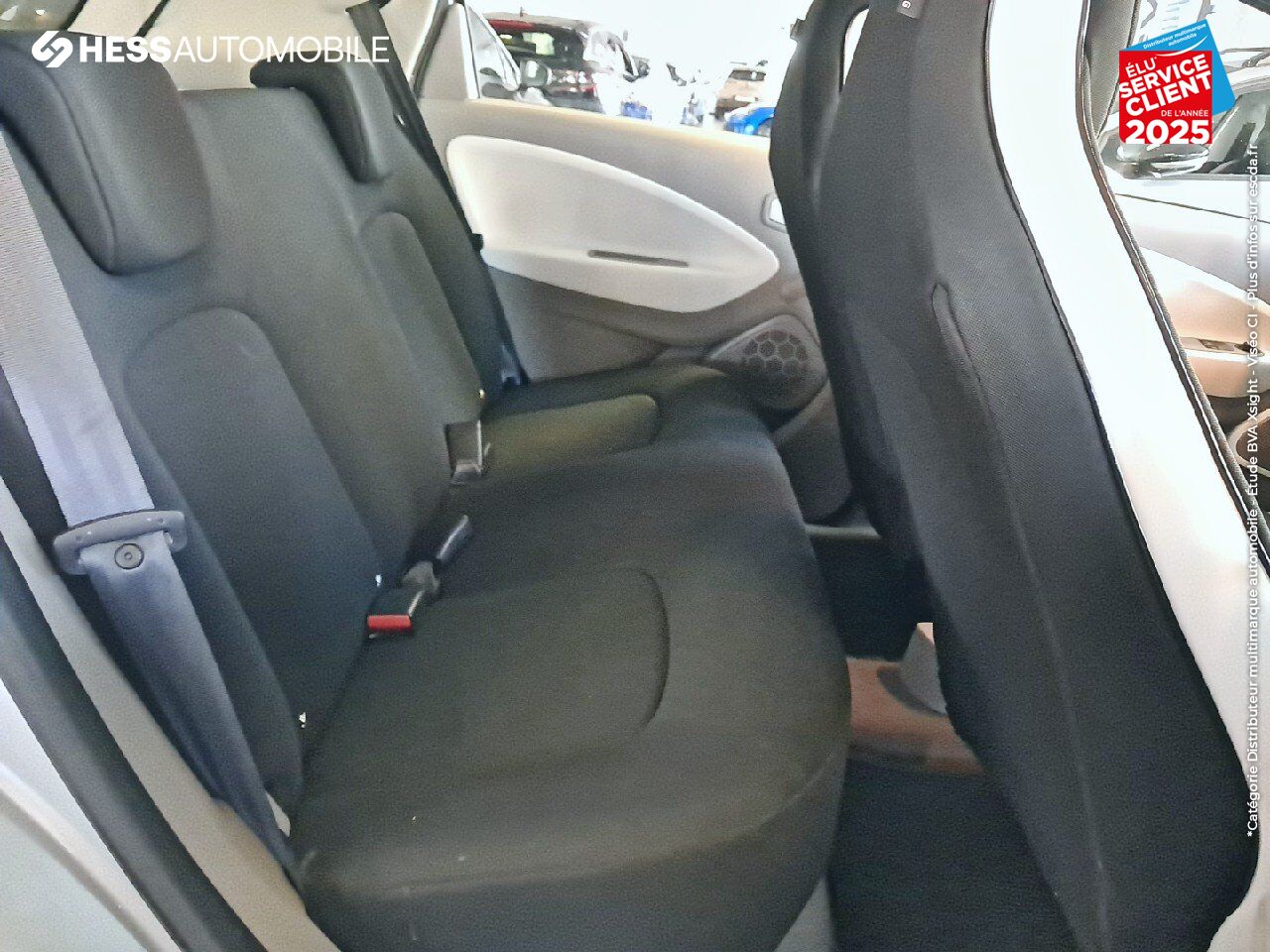Véhicule d'occasion RENAULT ZOE LIFE CHARGE NORMALE R90 MY19 chez BMW Besançon