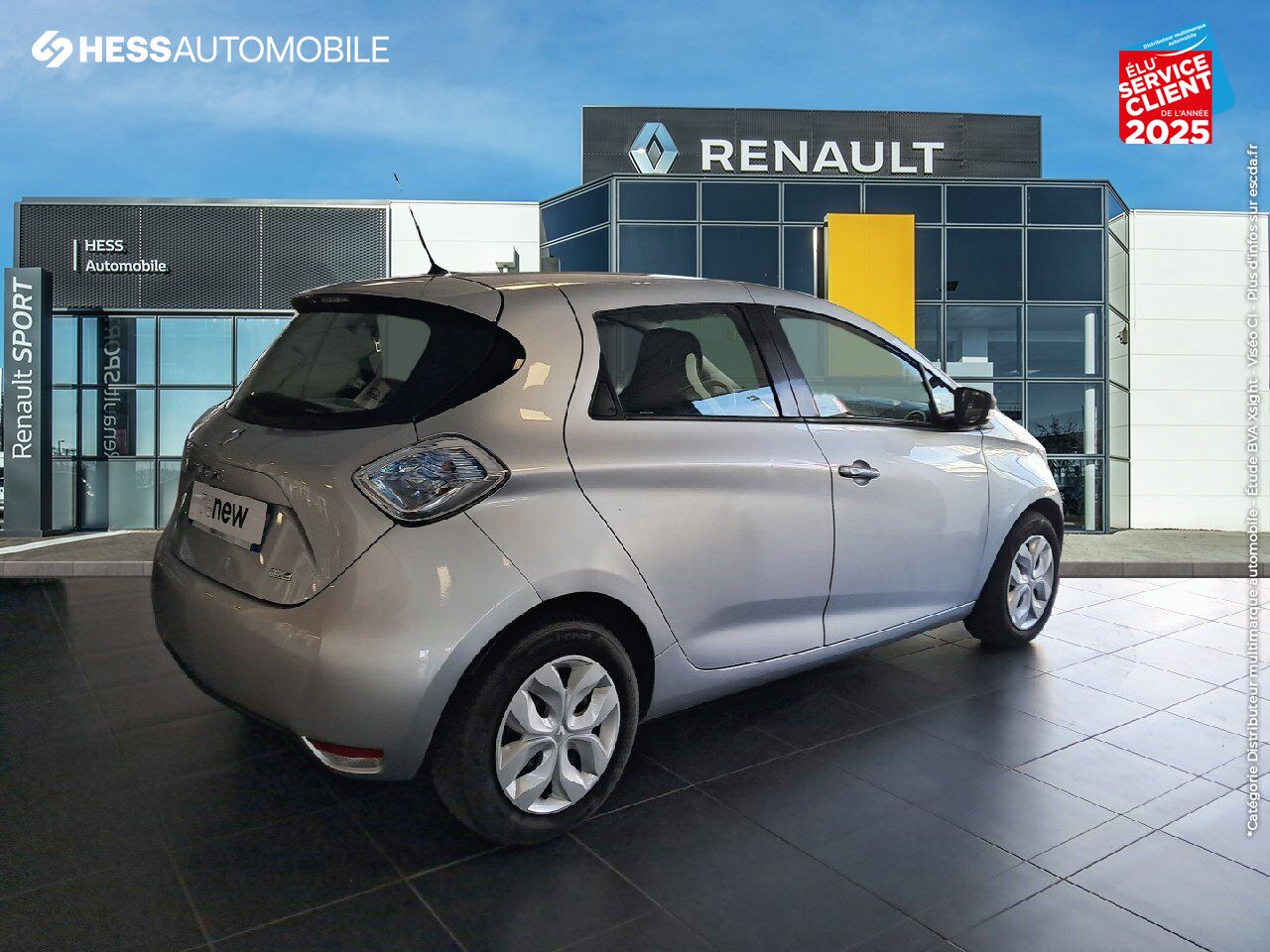 Véhicule d'occasion RENAULT ZOE LIFE CHARGE NORMALE R90 MY19 chez BMW Besançon