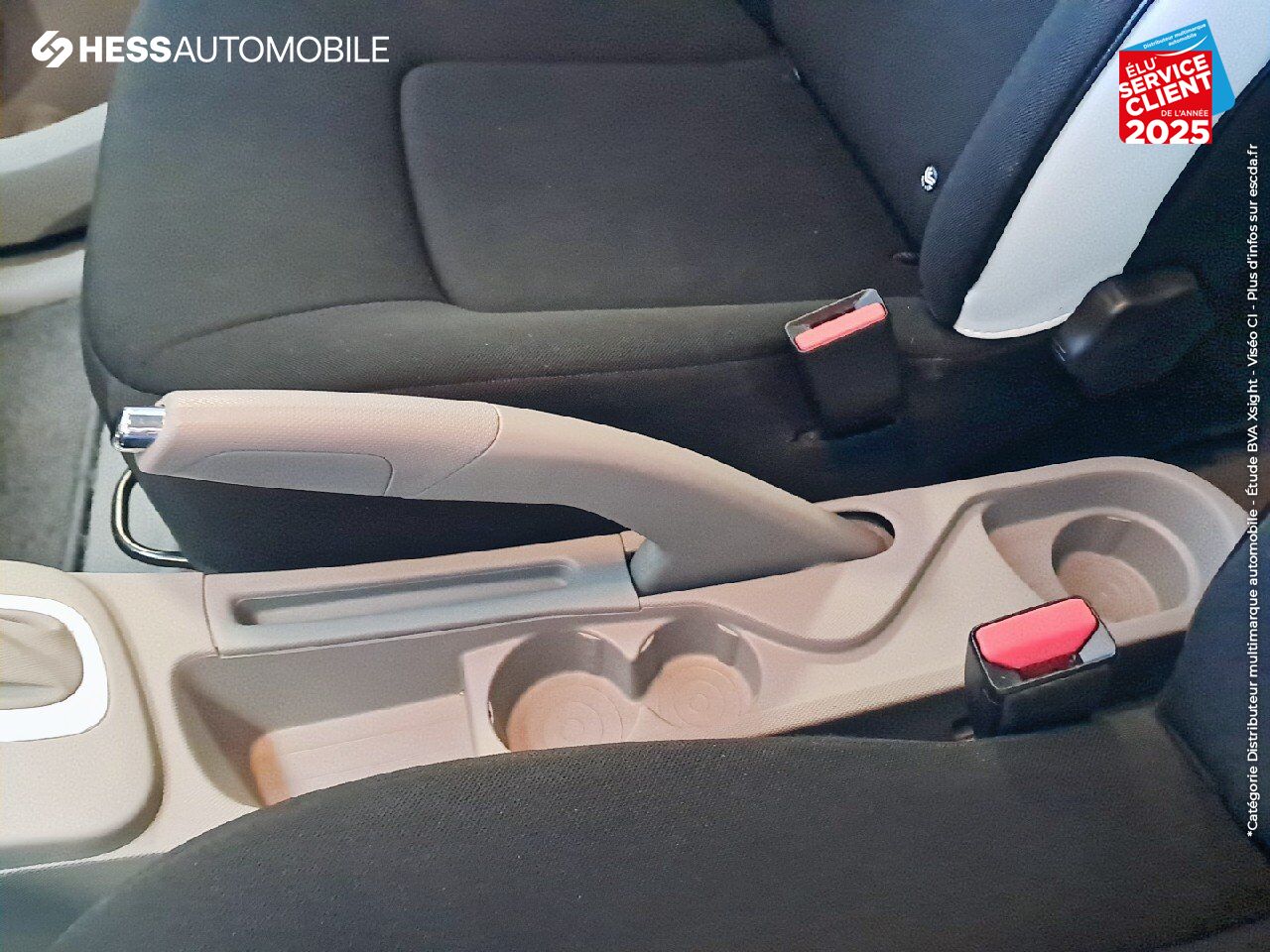 Véhicule d'occasion RENAULT ZOE LIFE CHARGE NORMALE R90 MY19 chez BMW Besançon