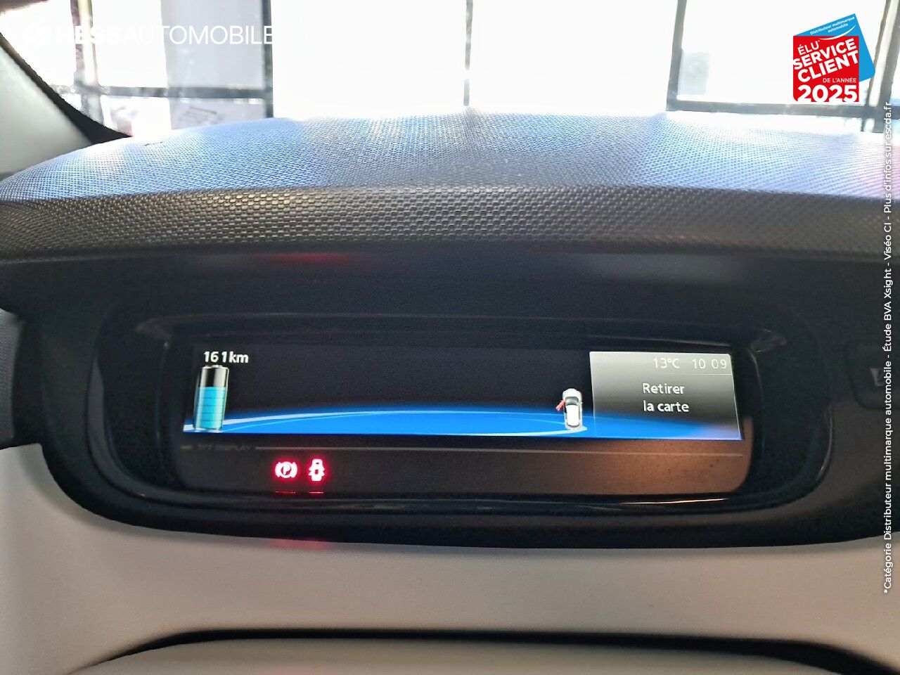 Véhicule d'occasion RENAULT ZOE LIFE CHARGE NORMALE R90 MY19 chez BMW Besançon