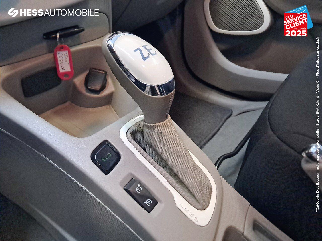 Véhicule d'occasion RENAULT ZOE LIFE CHARGE NORMALE R90 MY19 chez BMW Besançon