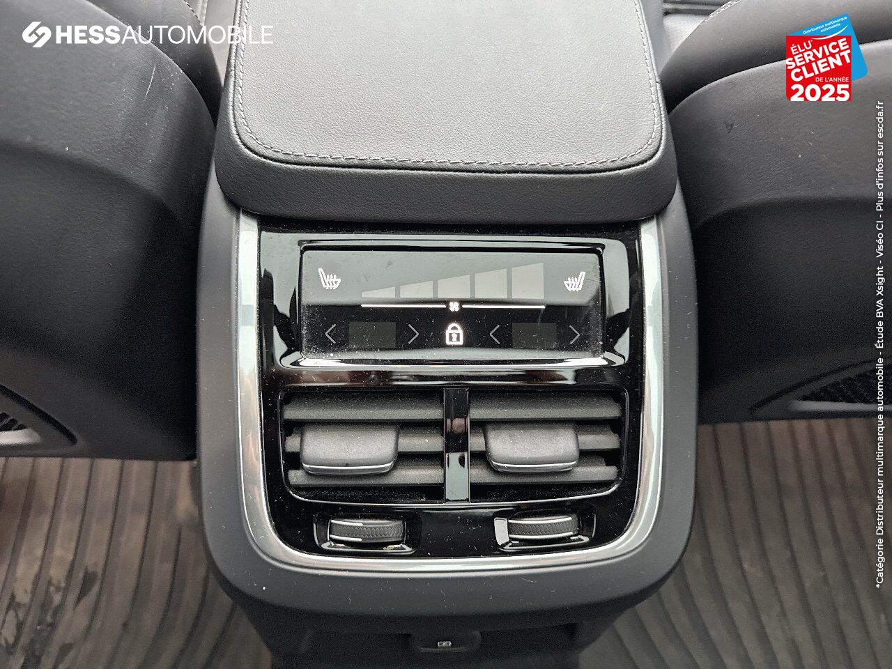 Véhicule d'occasion VOLVO XC90 T8 AWD 310 + 145CH ULTIMATE STYLE DARK GEARTRONIC chez Volvo Metz