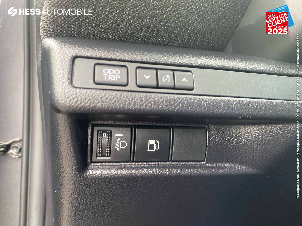 Véhicule d'occasion LEXUS LBX 1.5 136CH BUSINESS 2WD SIEGES CHAUF CAMERA chez Lexus Strasbourg